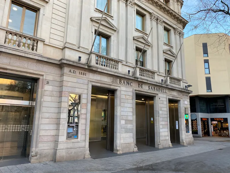 Sede Banco Sabadell – Plaza San Roc Sabadell