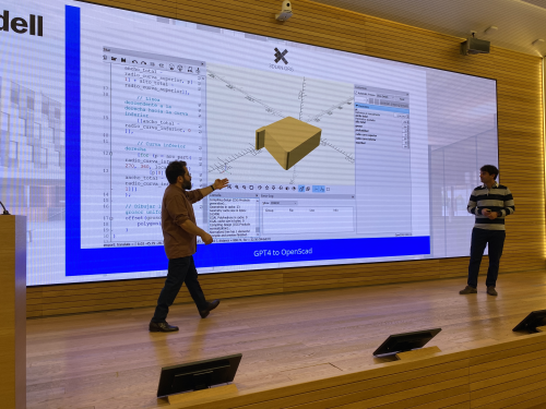 Conference attendees demonstrating 3D AI applications