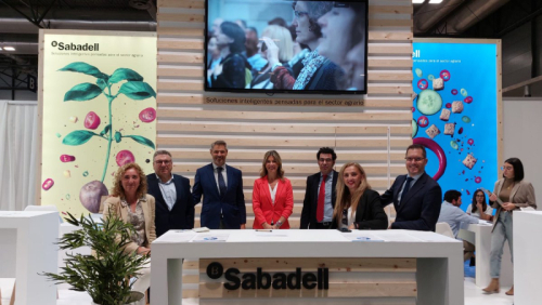 Imagen del equipo de Sabadell Negocio Agrario por el Día Mundial de la Agricultura.